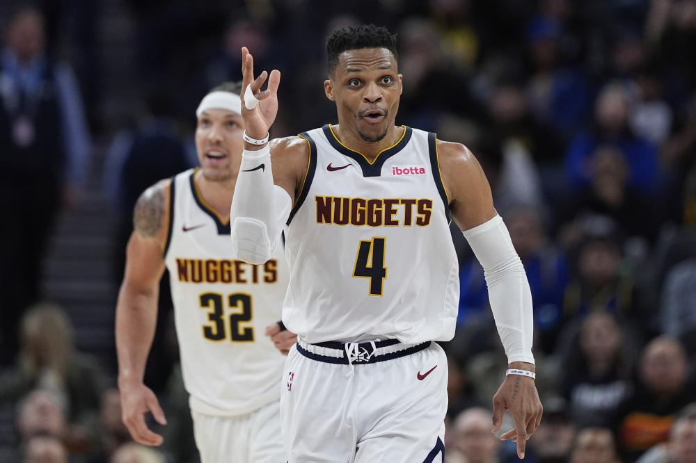 手对攻方面 手对攻方面