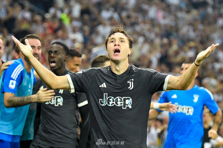 的表现虽不 的表现虽不