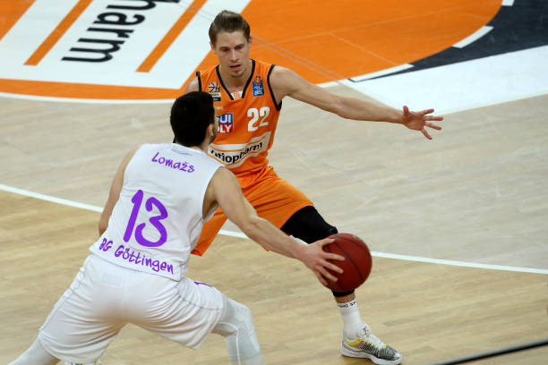 在这次事件 在这次事件